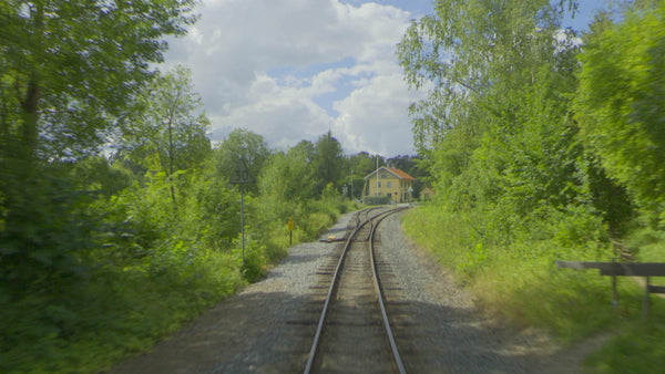 Train, Sweden - A013C001 220127GO